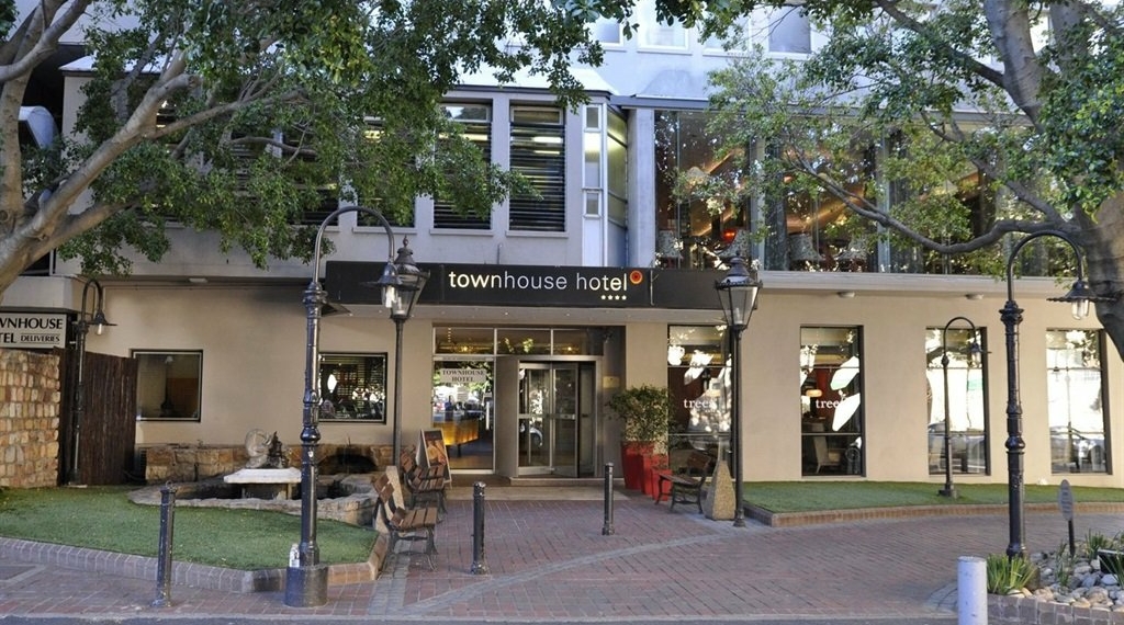 Mother Citys Townhouse Hotel to shut doors after 50 years - Travel News, Insights & Resources.