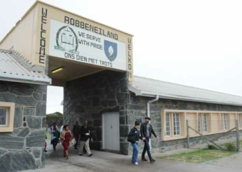 Robben Island Museum no longer able to fund bursaries for 2021 due to Covid-19