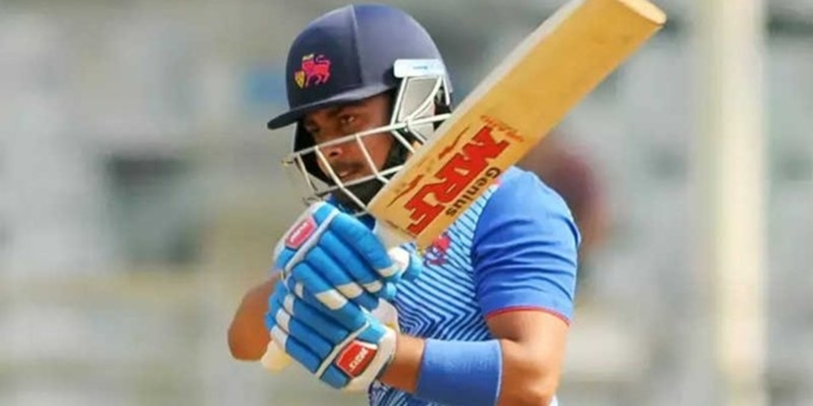 Prithvi Shaw stopped for travelling without pass gets it in - Travel News, Insights & Resources.