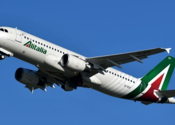 'A piece of flying Italy around the world': The rise and fall of Alitalia