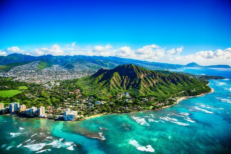 Hawaii Considering Beach Closures And A Health Pass As Cases - Travel News, Insights & Resources.