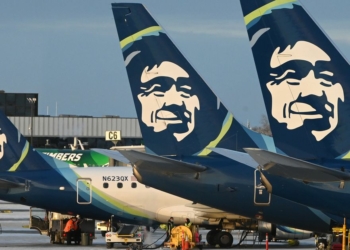 Alaska Airlines will launch new frequent flyer level for top travelers - Travel News, Insights & Resources.