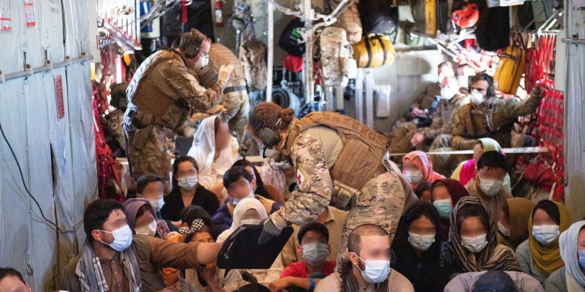 Covid 19 coronavirus Two NZDF personnel on Afghanistan evacuation mission - Travel News, Insights & Resources.