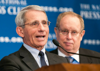 Dr Fauci Hints At Air Travel Vaccine Mandate Live - Travel News, Insights & Resources.