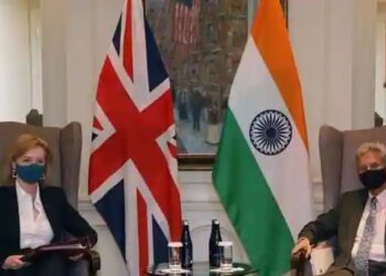 British Foreign Secretary Elizabeth Truss and External Affairs Minister S Jaishankar. (@DrSJaishankar)