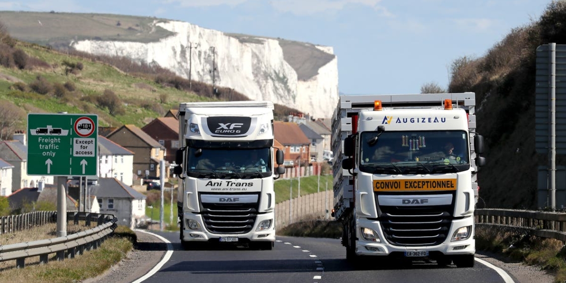 ‘Insane to stop foreign lorry drivers working in UK says - Travel News, Insights & Resources.