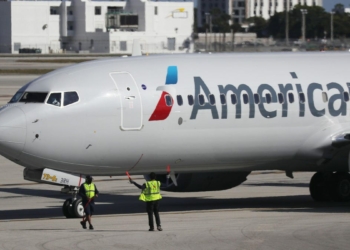 American Airlines Pilots Union Rejects Holiday Raise Demands Permanent Change - Travel News, Insights & Resources.