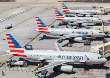 American Airlines extends vaccine mandate deadline - Travel News, Insights & Resources.