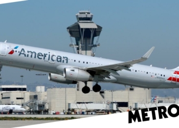 American Airlines passenger fined 23K after hitting attendant over seat - Travel News, Insights & Resources.