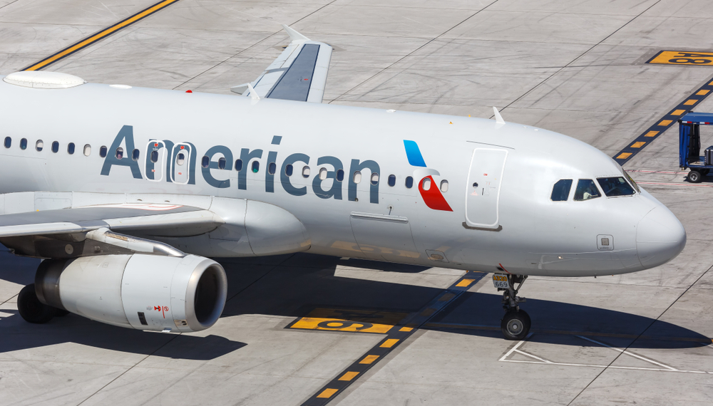 American Airlines Is Getting Rid of its Second Beverage Service - Travel News, Insights & Resources.