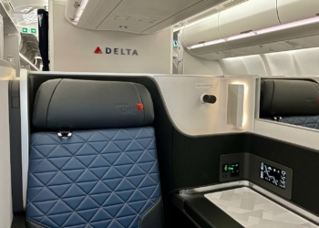 Delta brings its flagship business class suites to 3 more transatlantic - Travel News, Insights & Resources.