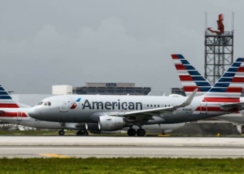 London bound American Airlines flight returns to Miami after passengers refuse - Travel News, Insights & Resources.