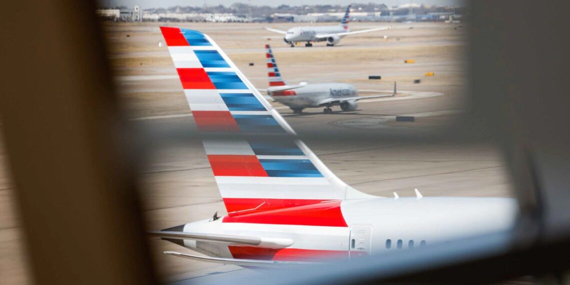 American Airlines bringing back main cabin alcohol sales in April - Travel News, Insights & Resources.