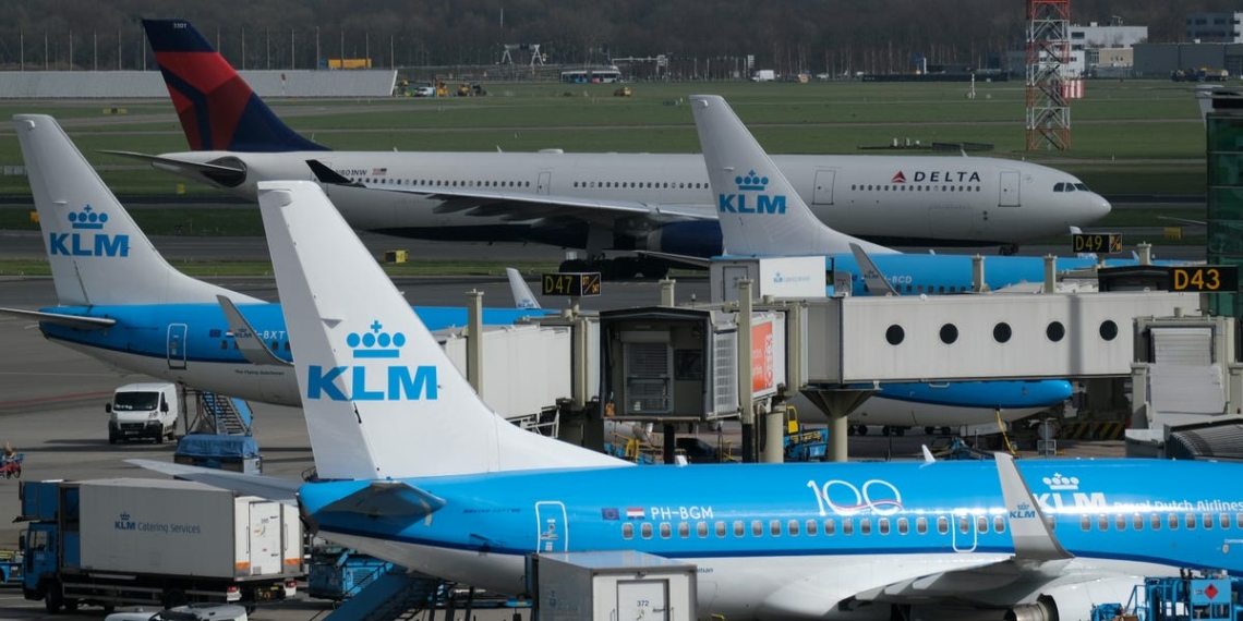 Delta and KLM sued for alleged antisemitic discrimination by group - Travel News, Insights & Resources.