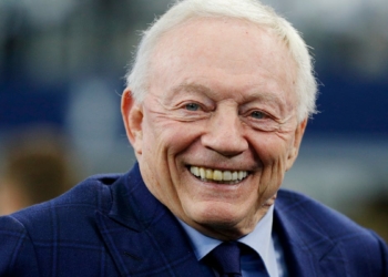 Jerry Jones making a run at NFLs Most Despicable Owner - Travel News, Insights & Resources.