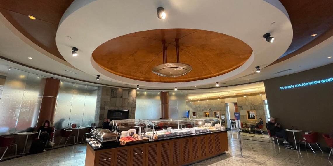 Review Delta Sky Club Detroit DTW A38 Live - Travel News, Insights & Resources.