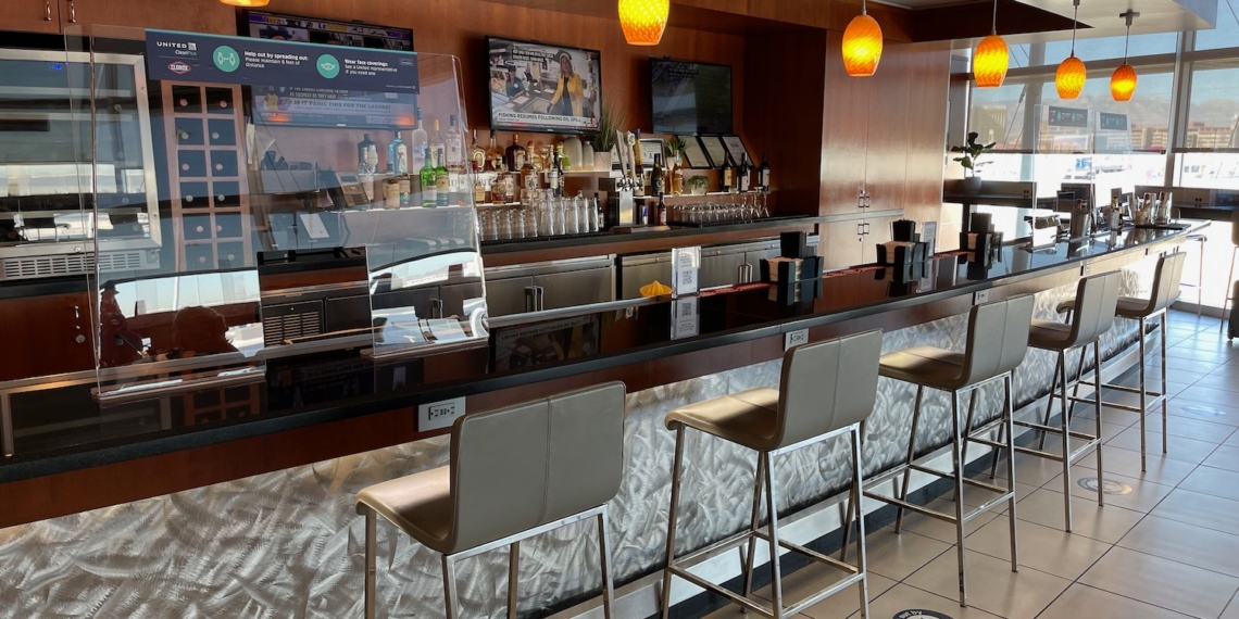 Review United Club Las Vegas LAS Live and Lets - Travel News, Insights & Resources.