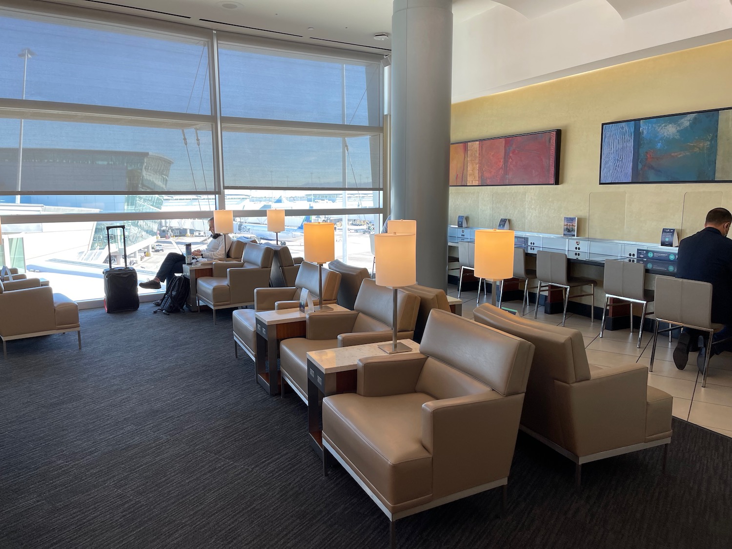 United Club Las Vegas Review 27 - Travel News, Insights & Resources.