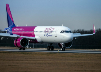 Wizz Air gives cabin crew a pay rise - Travel News, Insights & Resources.