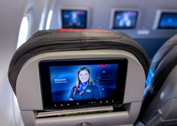 American Airlines is Bringing Back Alcohol to Coach But a - Travel News, Insights & Resources.