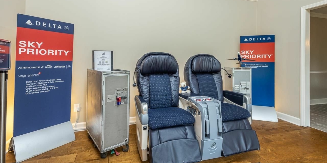 Cool Delta Air Lines Cabin Recreated In Memphis Home - Travel News, Insights & Resources.