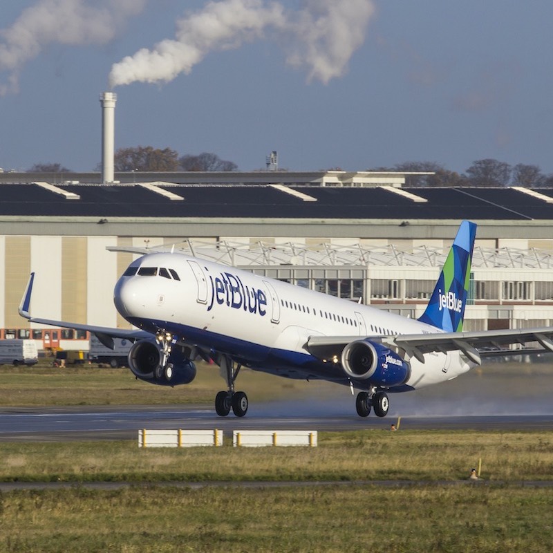 JetBlue airplane departing