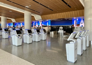 Touring Deltas new Sky Way at LAX the 1st phase - Travel News, Insights & Resources.