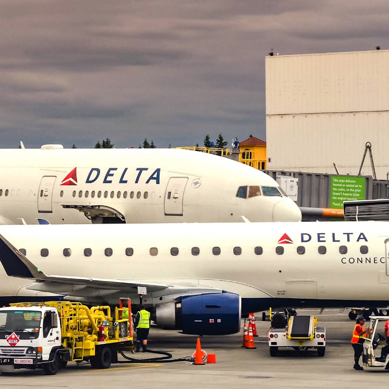 delta airplanes tarmac - Travel News, Insights & Resources.