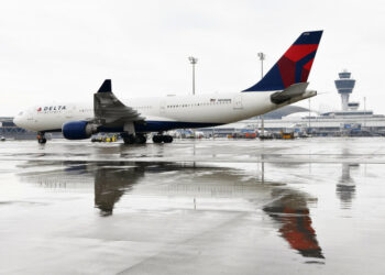 Delta Air Lines resumes daily service between Detroit Michigan and - Travel News, Insights & Resources.