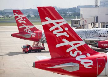 AirAsia Indias 2 planes operating on Delhi Srinagar route face technical - Travel News, Insights & Resources.
