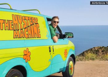Airbnb offering stays in the Mystery Machine - Travel News, Insights & Resources.