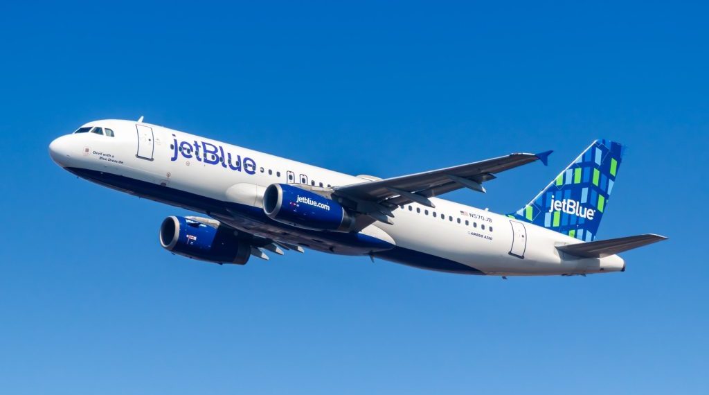 Kof K Sues JetBlue for Allegedly Selling Food With Fake Kosher - Travel News, Insights & Resources.