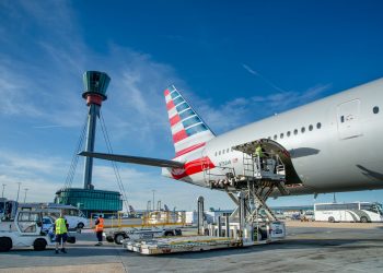 American Airlines Bans Staff From Using Non Rev Benefits On Heathrow - Travel News, Insights & Resources.