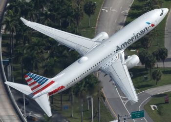 American Airlines Pilots Set For Significant Pay Rise - Travel News, Insights & Resources.