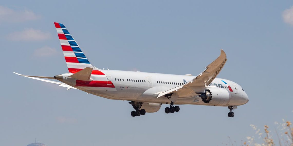 American Airlines crew told to stop leaving late colleagues behind - Travel News, Insights & Resources.