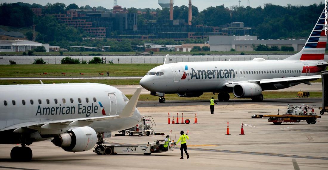 American Airlines is tripling pilots pay after a scheduling glitch - Travel News, Insights & Resources.