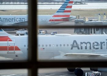 American Airlines offers to raise pilot pay 17 by the - Travel News, Insights & Resources.