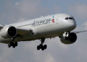 American Airlines scheduling glitch allows pilots to drop thousands of - Travel News, Insights & Resources.