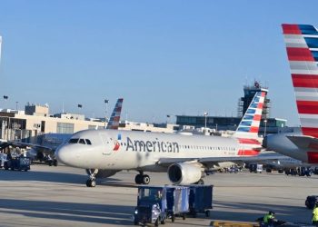 An American Airlines passenger drove to Denver airport to rebook - Travel News, Insights & Resources.