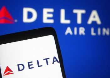 Delta Airlines pilots hold silent informational protest across the country - Travel News, Insights & Resources.