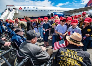 Delta connects generations cultures with WWII veterans charter to Normandy - Travel News, Insights & Resources.