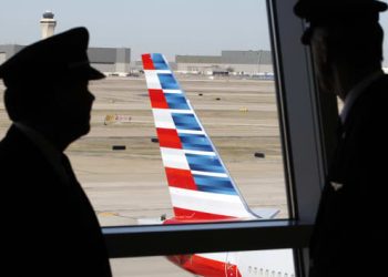 New contract provides American Airlines pilots 17 increases - Travel News, Insights & Resources.