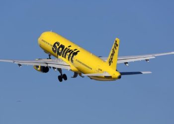 Spirit Airlines SAVE Sticks to Frontier Rejects JetBlue Offer - Travel News, Insights & Resources.
