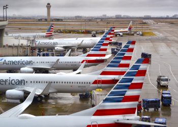 TikTok of mom describing American Airlines losing her child tops - Travel News, Insights & Resources.