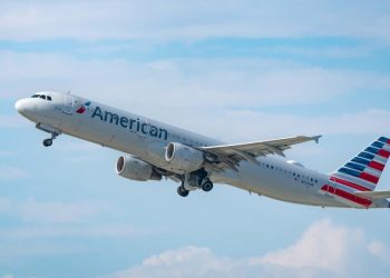 American Airlines Flight Attendants Just Made a Big Complaint and - Travel News, Insights & Resources.