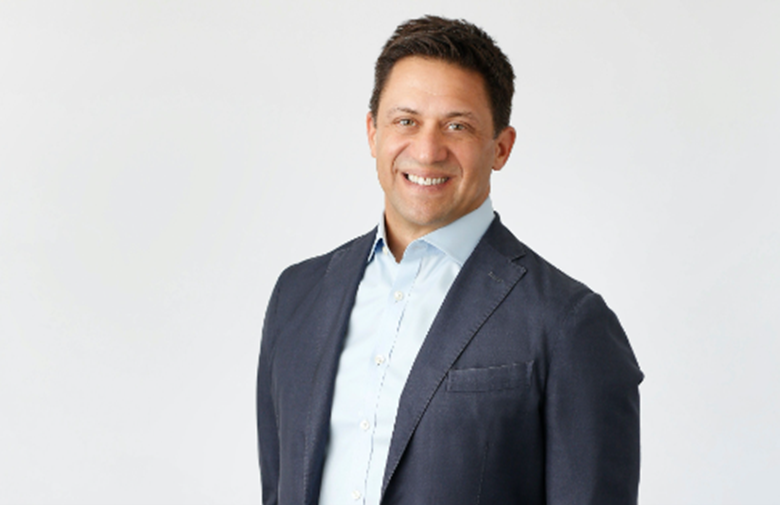 Rob Greyber succeeds Matt Roberts as Vacasa CEO - Travel News, Insights & Resources.