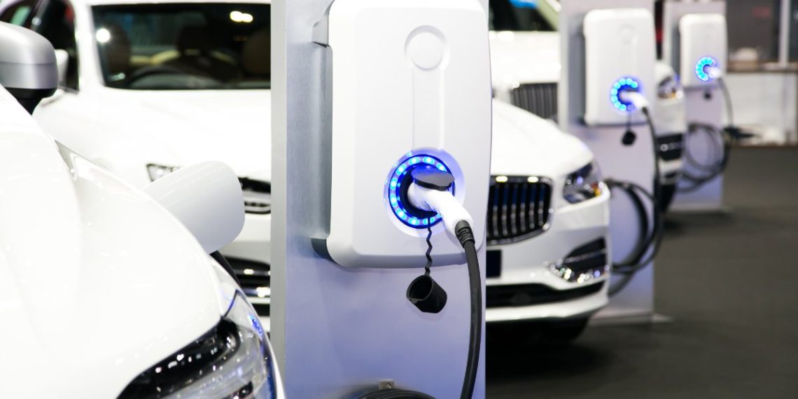 Saudi Arabia finalizes regulatory procedures for EV charging stations - Travel News, Insights & Resources.