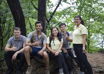 Seoul offers free hiking gear rental as mountains lure foreign - Travel News, Insights & Resources.