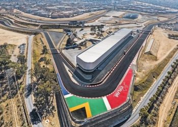 South Africas First F1 Race In 30 Years Falls To - Travel News, Insights & Resources.