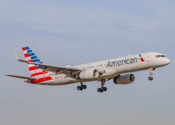 Unruly Passenger Ordered to Pay American Airlines 8000 in Restitution - Travel News, Insights & Resources.